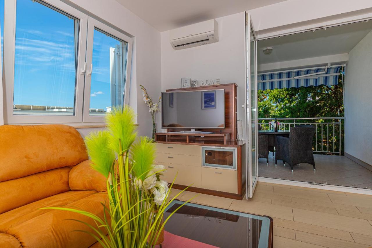 Apartmani Maya Selce Εξωτερικό φωτογραφία